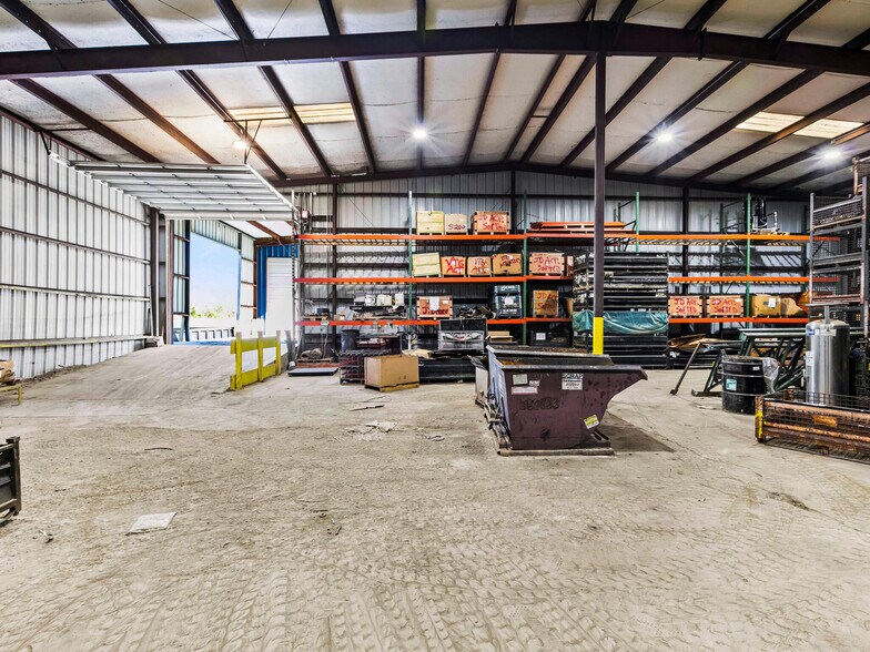 More Photos Of 341 L a White dr, Fletcher Industrial For Lease