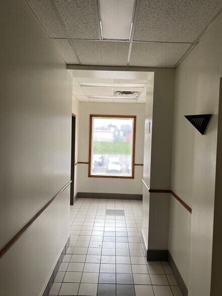 More Photos Of 102 Main St E, Hawkesbury Storefront Retail Office For Lease