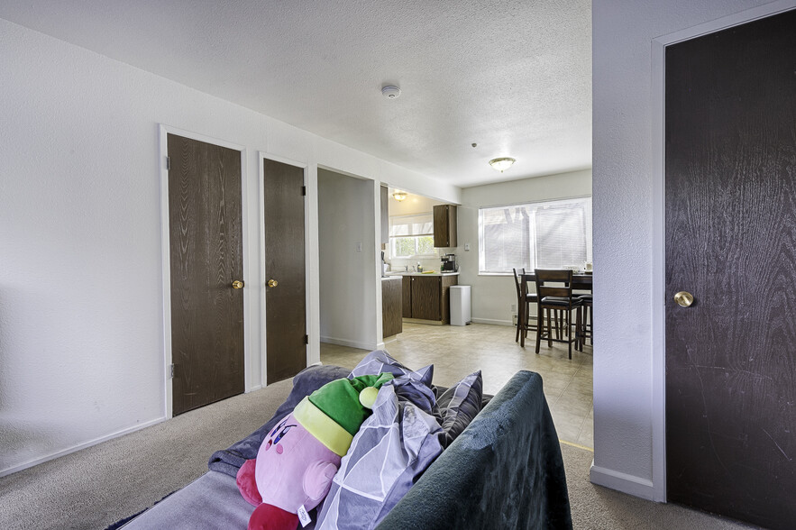 More Photos Of 7488 Bridgit Dr, Rohnert Park Apartments For Sale