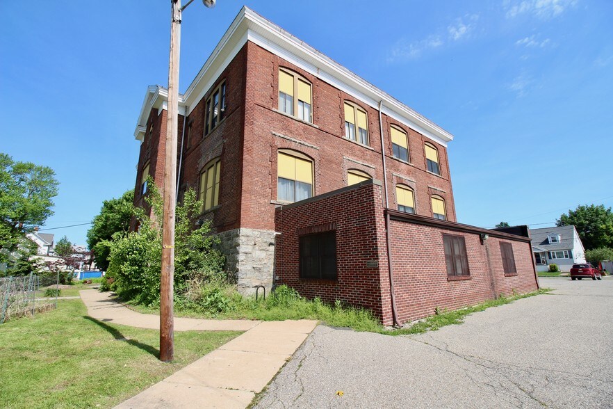 More Photos Of 19 Belmont Ave, Dover Apartments For Sale