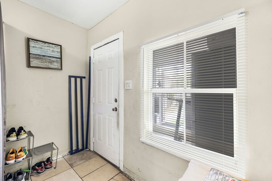 More Photos Of 1236 NW 28th St, Miami Apartments For Sale