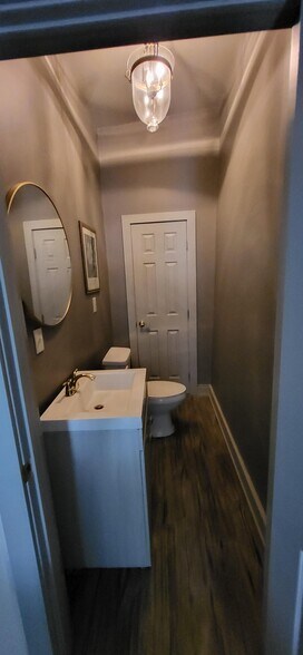 More Photos Of 2222 E Carson St, Pittsburgh Office For Sale