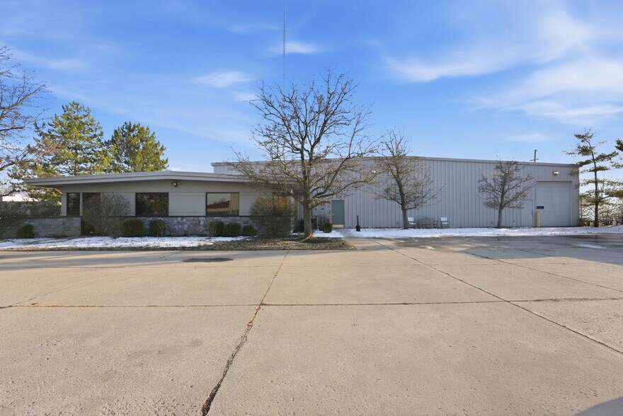 More Photos Of 3209 Clearfield Ct, Fort Wayne Warehouse For Sale