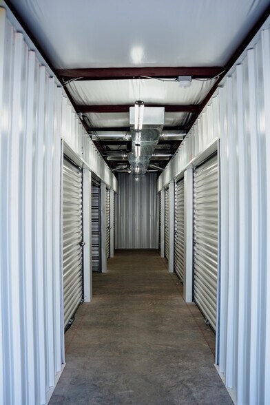 More Photos Of 1061 Banning st, Marshfield Self Storage For Sale