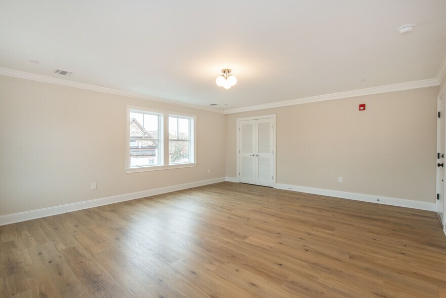 More Photos Of 84 Auburn St, Paterson Apartments For Sale