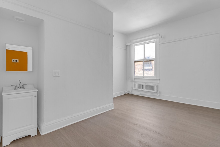 More Photos Of 1315 S Flower St, Los Angeles Apartments For Sale