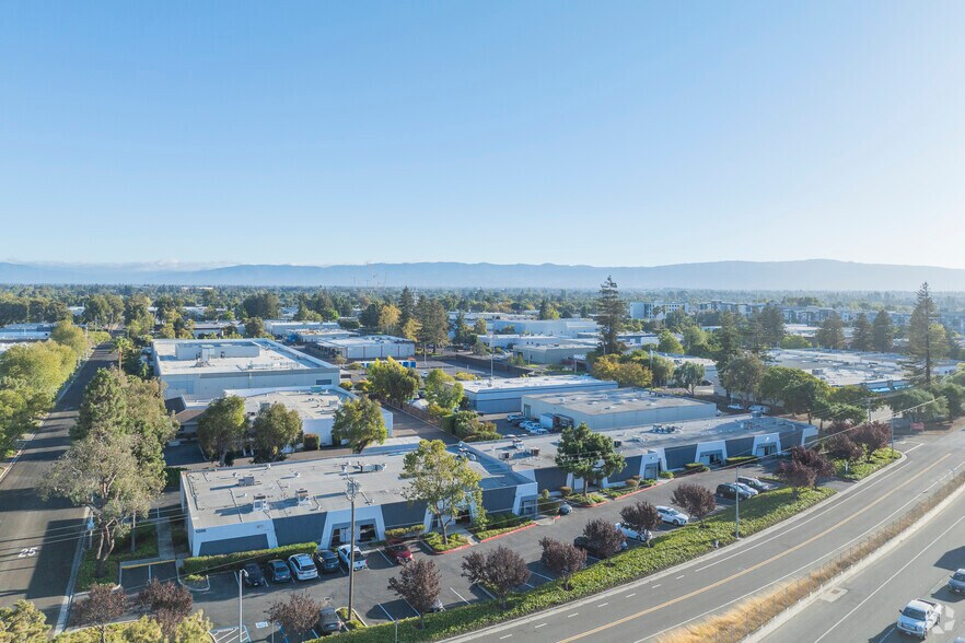 More Photos Of 1190-1206 Mountain View Alviso Rd, Sunnyvale Light Distribution For Lease