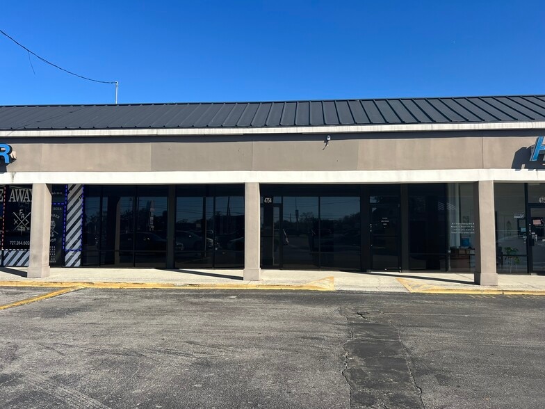 More Photos Of 4740-4780 US Highway 19, New Port Richey Unknown For Lease
