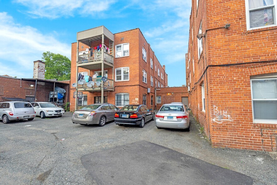More Photos Of 689-699 Maple Ave, Hartford Apartments For Sale