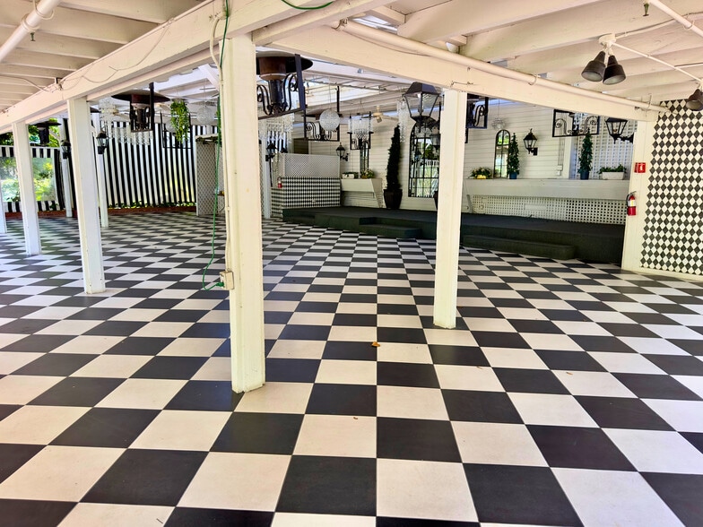 More Photos Of 2064 Orange Tree Ln, Redlands Lodge Meeting Hall For Sale