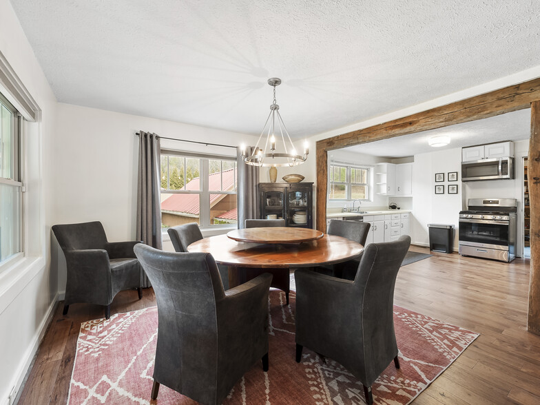 More Photos Of 58 Gunter Town Rd., Marshall Self Storage For Sale