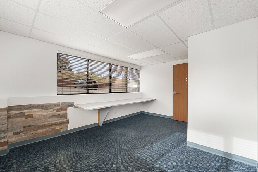 More Photos Of 6909 S Holly Cir, Centennial Office For Lease
