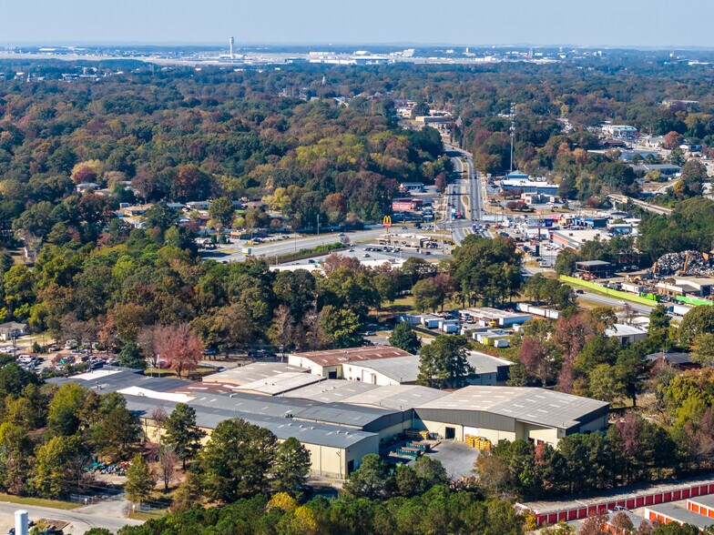 More Photos Of 5286 Circle Dr, Lake City Warehouse For Sale