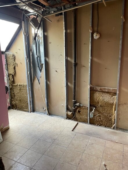 More Photos Of 2981 Church St, East Point Medical For Sale