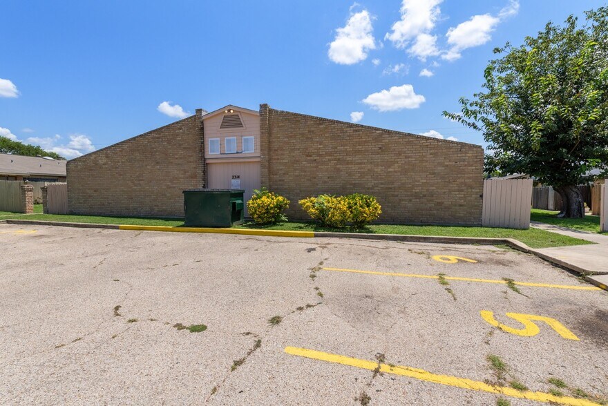 More Photos Of 2314 Andover Dr, Killeen Apartments For Sale
