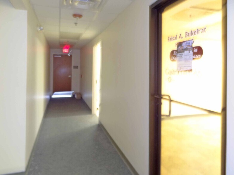 More Photos Of 1311-1319 Pineview Dr, Morgantown Medical For Sale