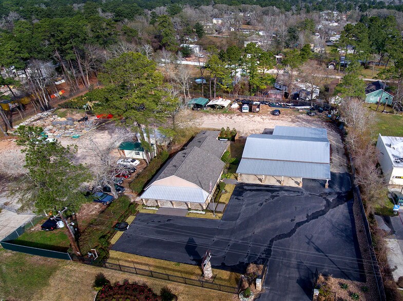 More Photos Of 12412 FM 2854 Rd, Conroe Showroom For Sale