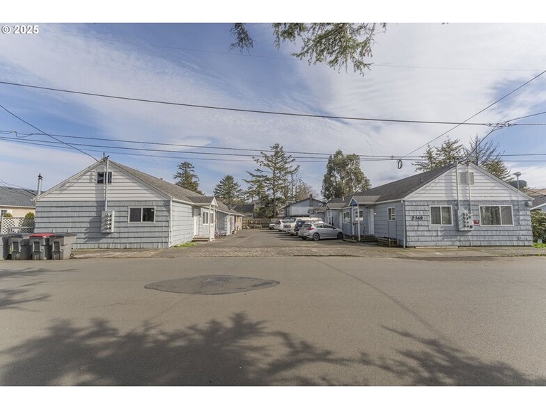 Primary Photo Of 2149 S Franklin St, Seaside Apartments For Sale