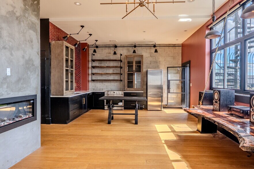 More Photos Of 231 Norman Ave, Brooklyn Apartments For Sale