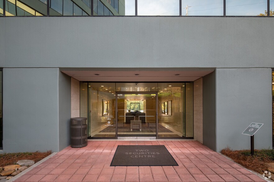 More Photos Of 3500 Piedmont Rd NE, Atlanta Office For Lease
