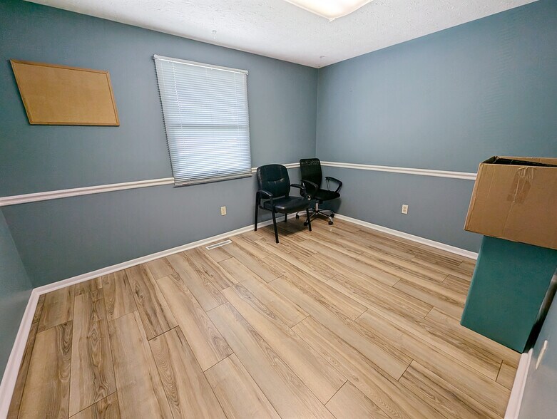 More Photos Of 250 Alhambra Ave, Frankfort Office Residential For Sale