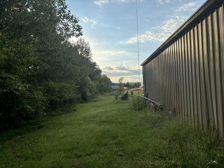 More Photos Of 1175 Big Orange Rd, Cordova Warehouse For Sale