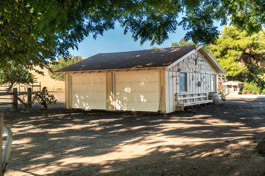 More Photos Of 3546 Huffmaster rd, Stonyford Land For Sale