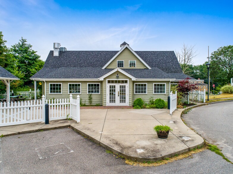 More Photos Of 1384 Main St, Coventry Storefront Retail Office For Sale