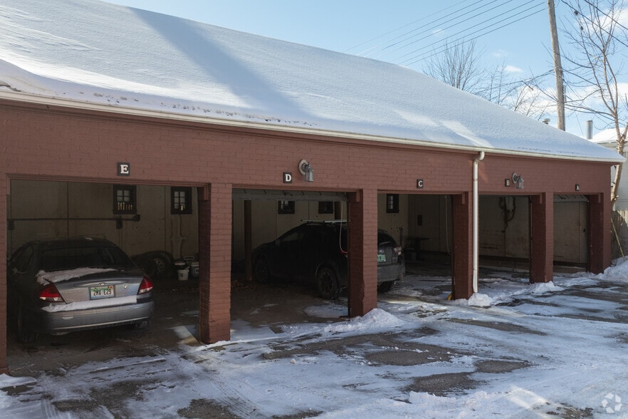 More Photos Of 814 Center Ave, Bay City Apartments For Sale