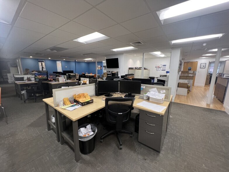 More Photos Of 316-320 Washington St, Brookline Loft Creative Space For Lease