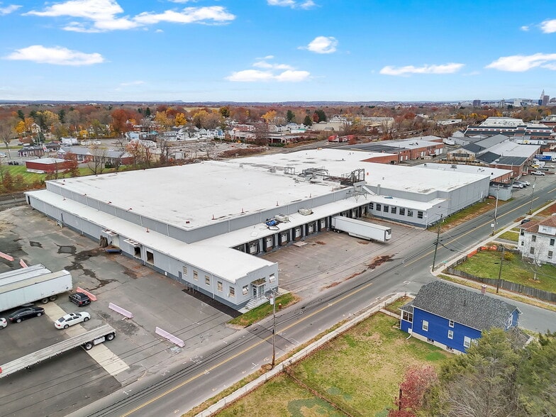 More Photos Of 241 Park Ave, East Hartford Manufacturing For Sale