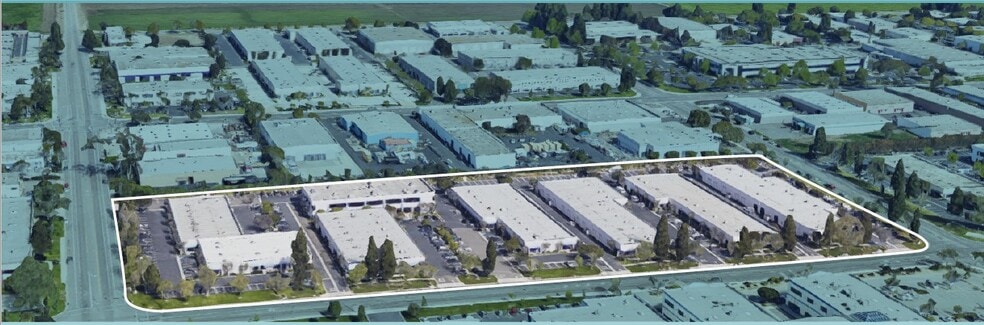 More Photos Of 1932 Eastman Ave, Ventura Unknown For Lease