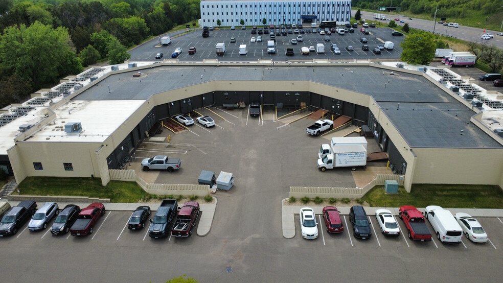 More Photos Of 10740 Lyndale Ave S, Bloomington Light Manufacturing For Sale