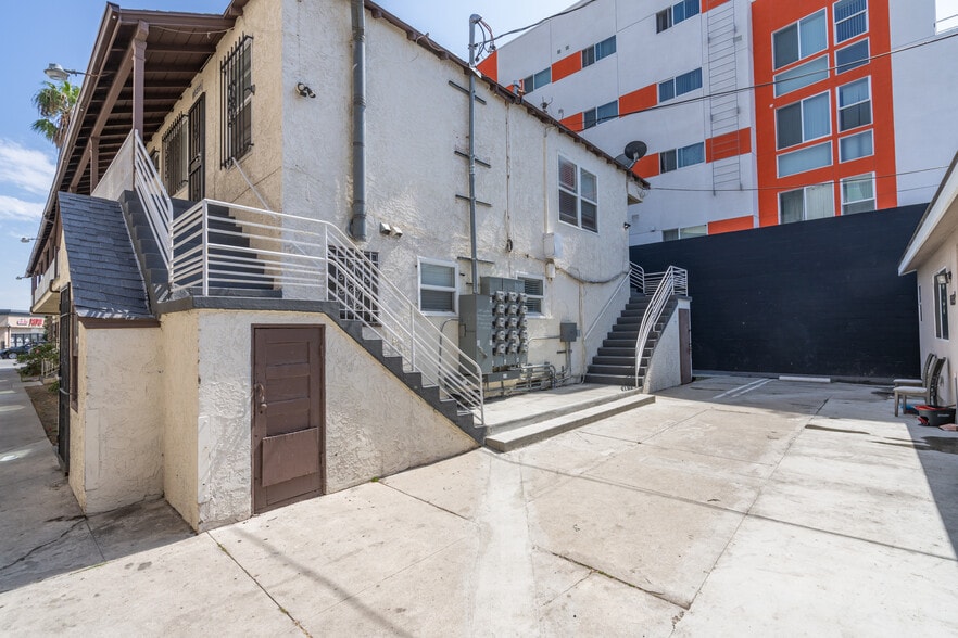 More Photos Of 6519 Crenshaw Blvd, Los Angeles Apartments For Sale