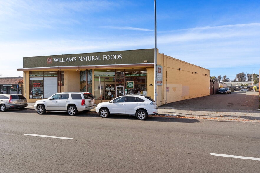 More Photos Of 12249 San Pablo Ave, Richmond Storefront For Sale