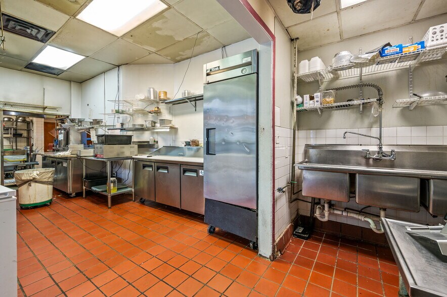 More Photos Of 2201-2233 Galloway Rd, Bensalem Storefront For Lease