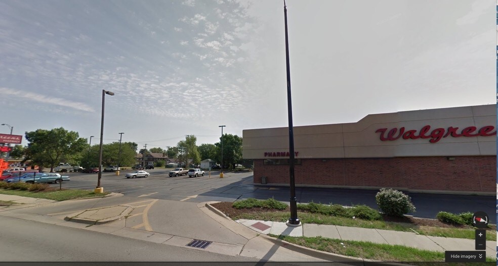 More Photos Of 1602 Kishwaukee St, Rockford Freestanding For Lease