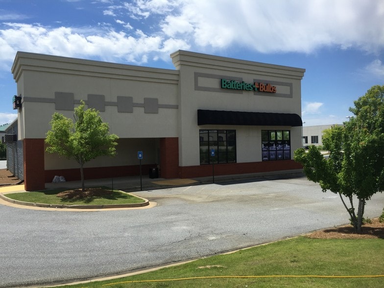 More Photos Of 4015 Veterans Ct, Columbus General Retail For Lease