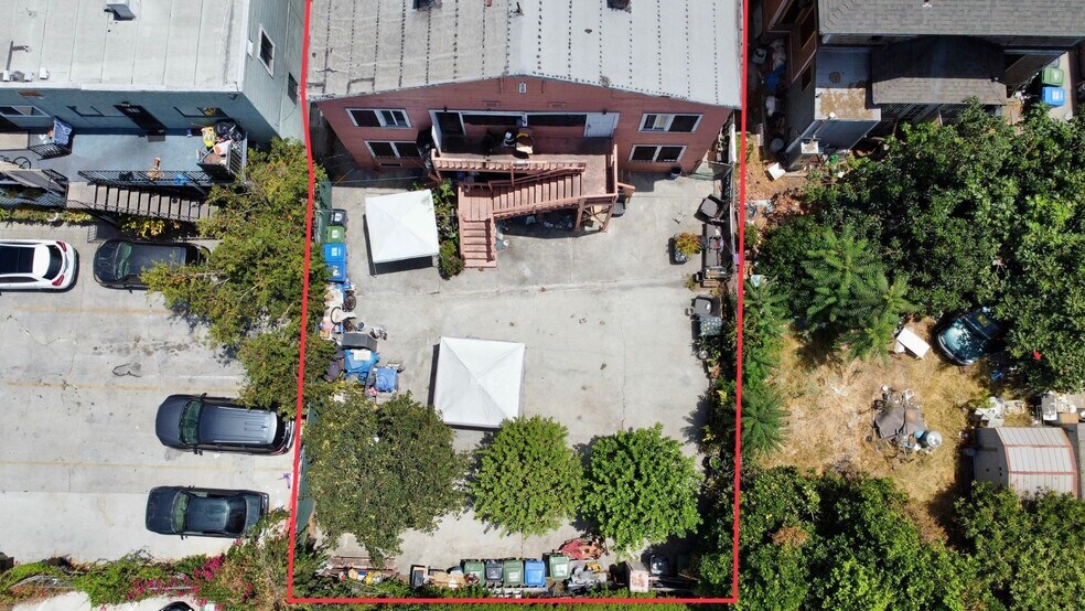 More Photos Of 1943 Estrella Ave, Los Angeles Multifamily For Sale