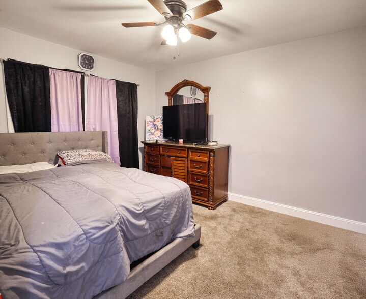 More Photos Of 503 Kornegay St, Dothan Apartments For Sale