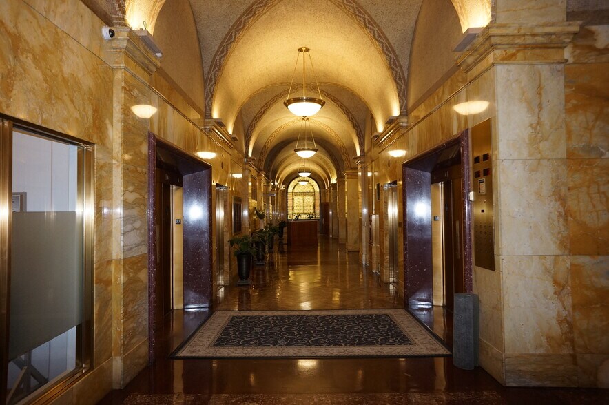 More Photos Of 730 17th St, Denver Office For Lease