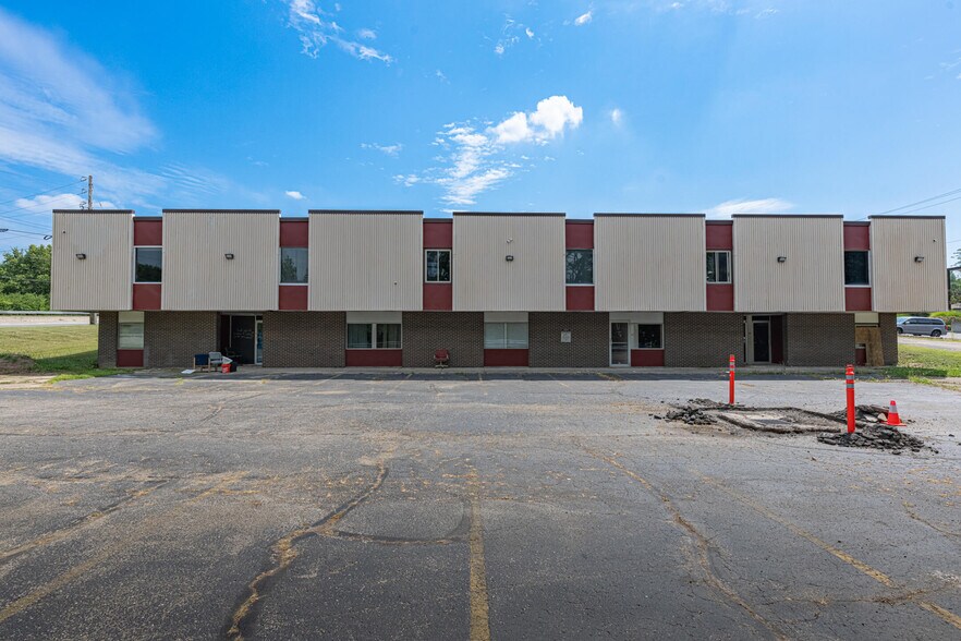 More Photos Of 4999 Northcutt Pl, Dayton Medical For Lease