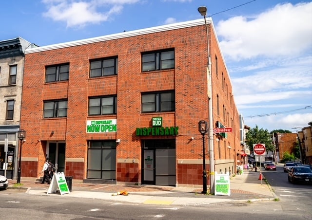 More Photos Of 267 Broadway, Chelsea Apartments For Sale