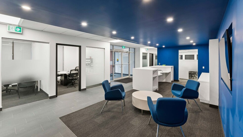 More Photos Of 7305 Rapistan Ct, Mississauga Warehouse For Sale