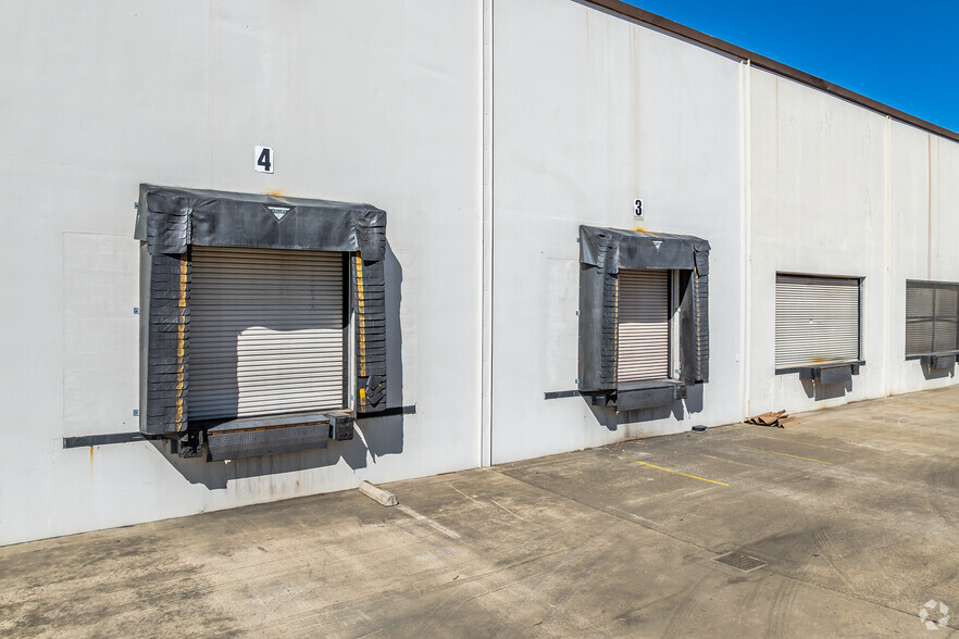 More Photos Of 700 Santa Anita Dr, Woodland Warehouse For Lease