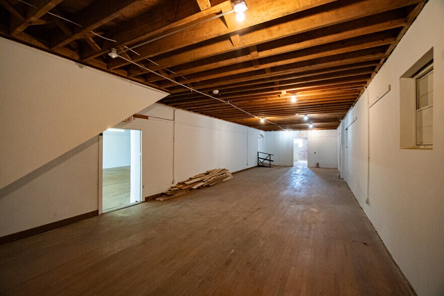 More Photos Of 222 E Main St, Walhalla General Retail For Sale