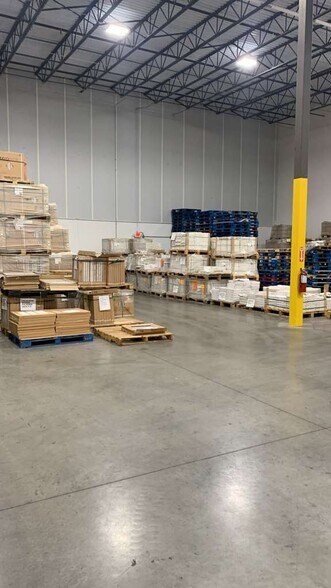 More Photos Of 45190 Prologis Plz, Sterling Warehouse For Lease