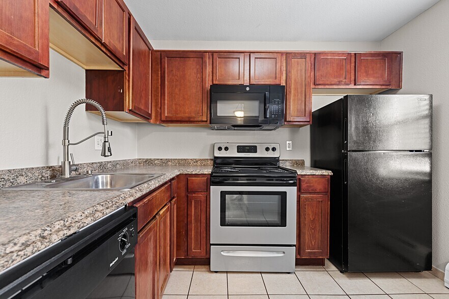 More Photos Of 1150 S Birch St, Denver Apartments For Sale