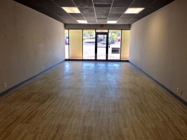 More Photos Of 3505 Wurzbach Rd, San Antonio Storefront Retail Office For Sale