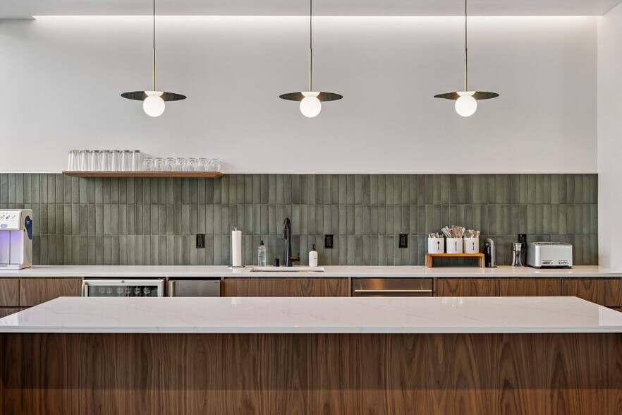 More Photos Of 1881 Page Mill Rd, Palo Alto Coworking Space